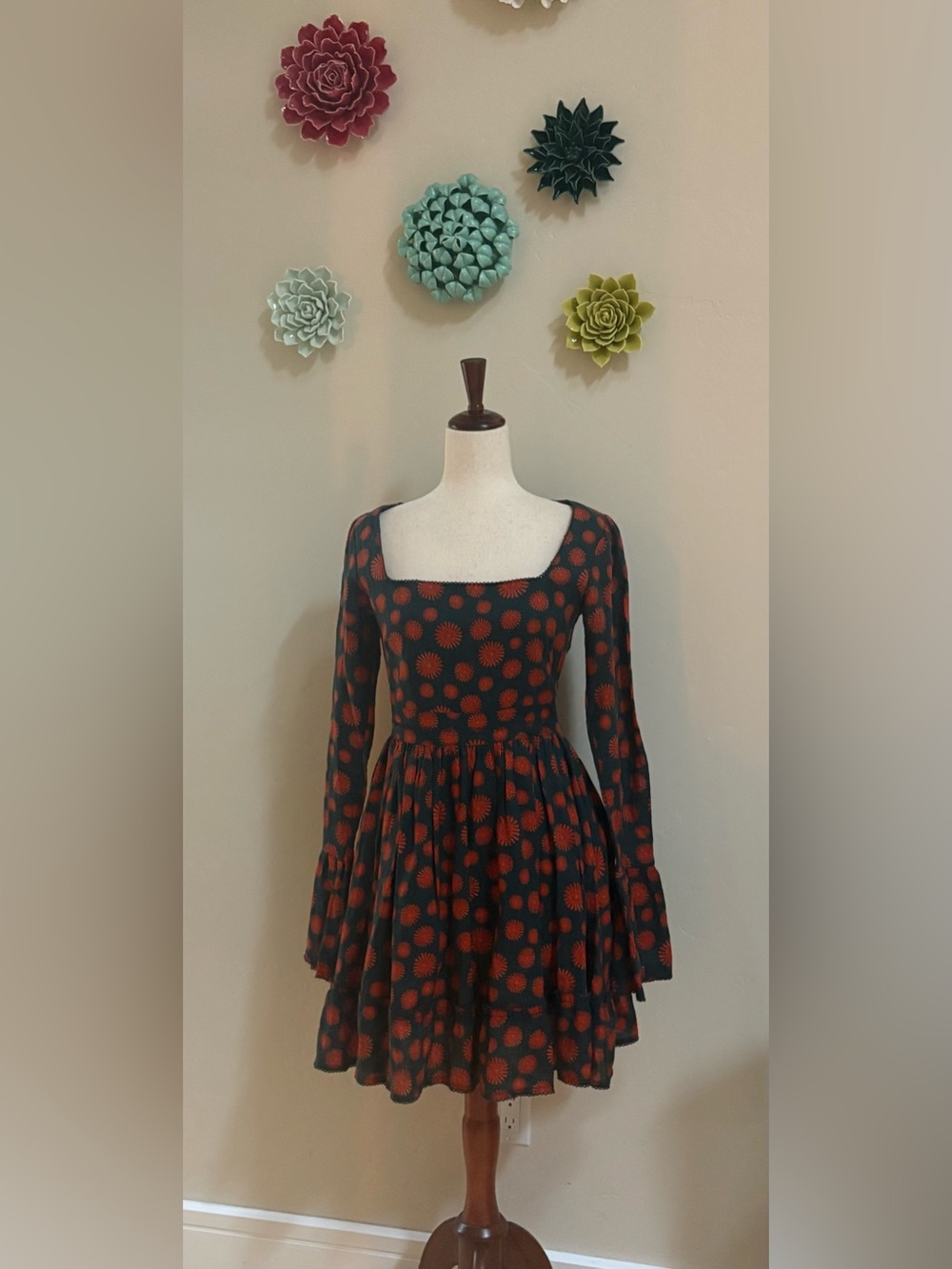 Agua Bendita Linen Mini Dress in Navy and Red Sun M
